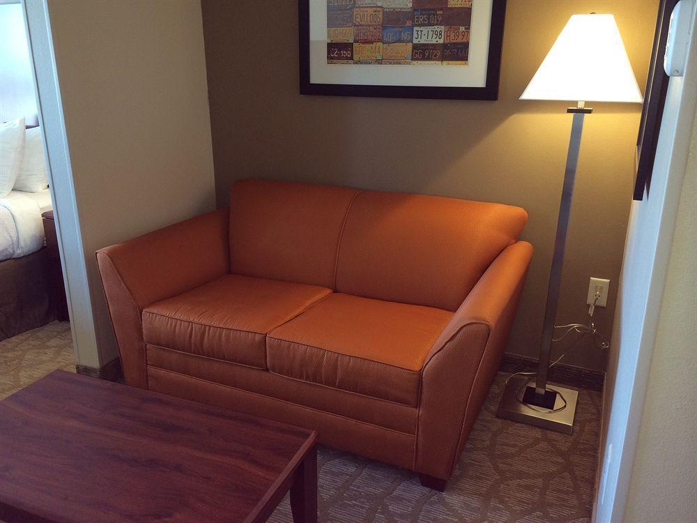Holiday Inn Roswell By Ihg Exteriör bild